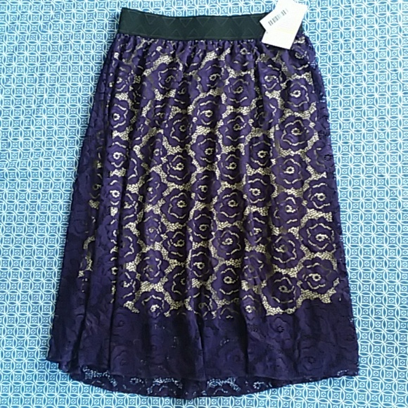 LuLaRoe Dresses & Skirts - Lularoe Lola Skirt S